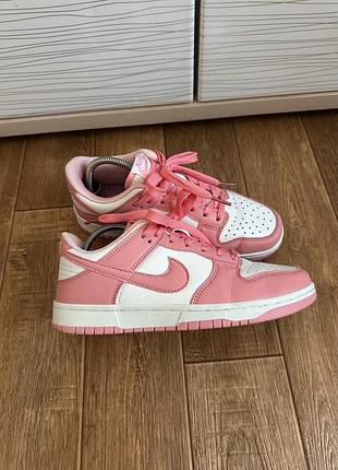 Кросівки nike dunk low pink