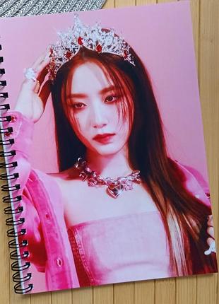 Тетрадь в клітинку шухуа айдиль shuhua (g)i-dle на пружине 48 листов линия (33123)