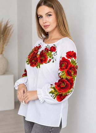 Вышиванка женская белая с маками