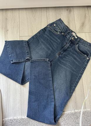 Жіночі джинси levis 4