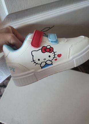 Кроссовки на девочку hello kitty на липучках 4