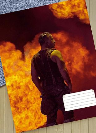 Тетрадь rammstein рамштайн на скобе 12 листов косая линия (35704)