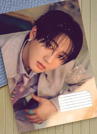 Тетрадь чан бин стрей кидс stray kids на скобе 12 листов косая линия (35428)