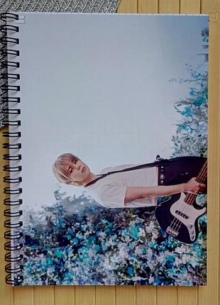 Тетрадь чимин бтс jimin bts на пружине 48 листов линия (33066)
