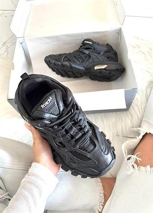Blncg track 2 total black gold 3