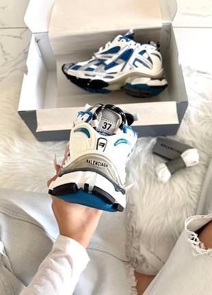 Blncg  runner white blue 10