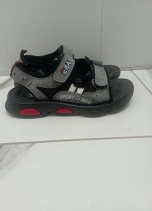 Босоножки kimboo shoes в 35 г. на кожаной стельке