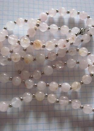 Длинные бусы . ожерелье. натуральный камень розовый кварц.