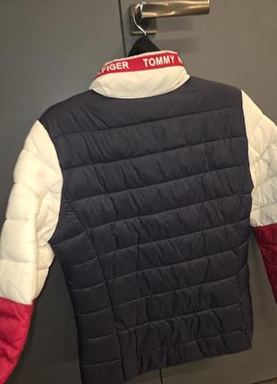Куртка,  вітровка tommy hilfiger 4