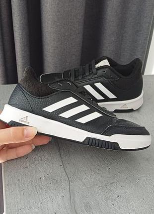Кроссовки adidas tensaur sport