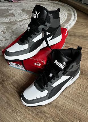 Демісезонні кросівки puma rebound joy.