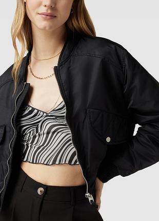 Классная куртка oversize zara 7