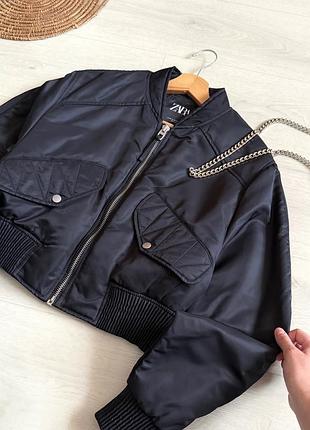 Классная куртка oversize zara