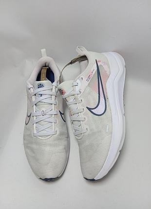 Кроссовки женские nike downshifter 12 premium training shoes pink dx7885-100
бренд: nike
модель: dx7885