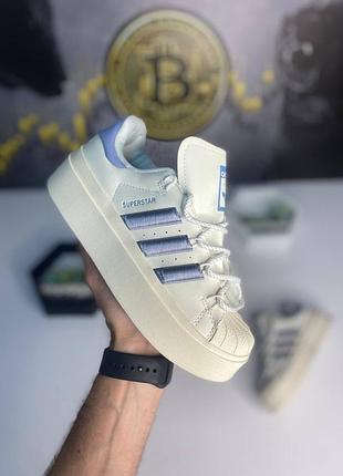 Стильні жіночі кросівки adidas superstar bonega beige