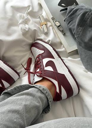 Жіночі кросівки nike 6