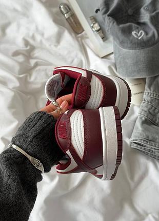 Жіночі кросівки nike 8