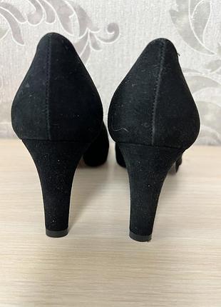 Stuart weitzman  замшеві туфлі 4