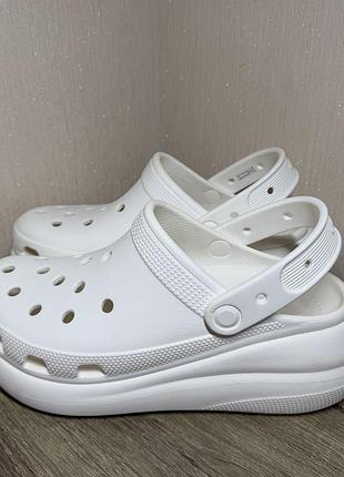 Шлепанцы crocs classic crush clog