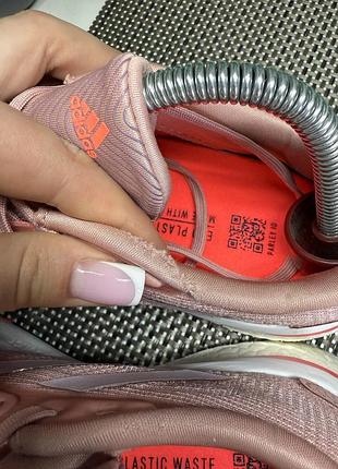 Оригінальні кросівки adidas boost 4