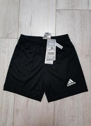 Шикарные шорты от adidas - оригинал, рр 116 см. (4-6 років)