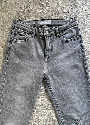 Джинси skinny bershka