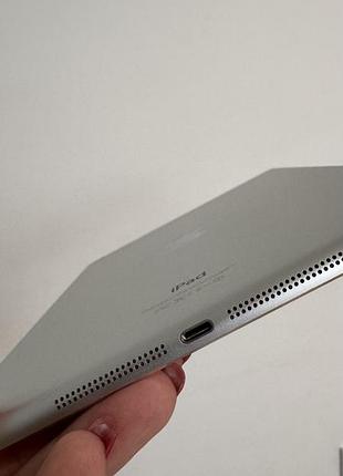 Планшет apple apad air 4