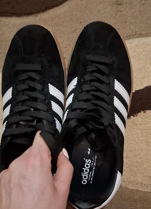Кроссовки adidas замшевые 4