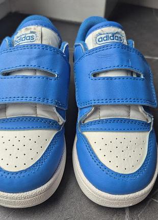 Adidas кроссовки 7