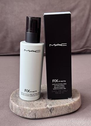 Матуючий фіксатор макіяжу mac fix+ matte 24hr alcohol-free setting spray 100 мл