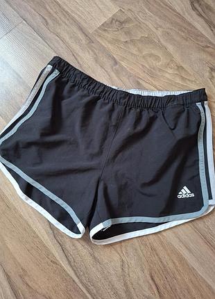 Чорні жіночі спортивні шорти adidas розмір xs/s