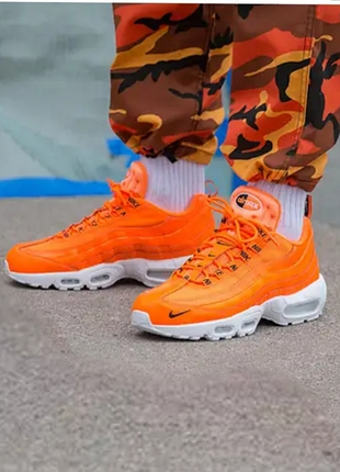 Классные кроссовки  nike  размер 43