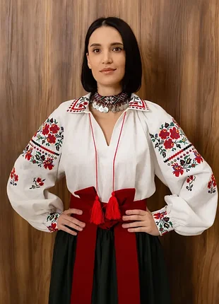 Вышиванка женская разноцветная