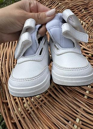 Кросівки дитячі adidas 5