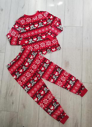 Шикарная велюровая пижама от primark, pp 128 см.