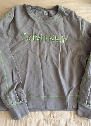 Крутезний костюм calvin klein 3