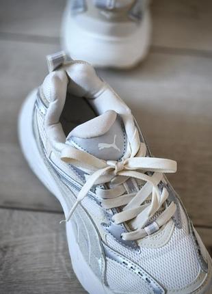 Кроссовки бежевые puma morphic retro 5