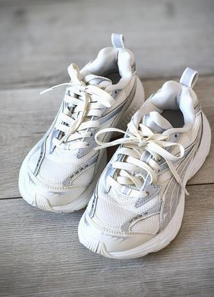 Кроссовки бежевые puma morphic retro 2