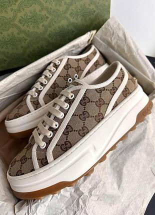 Жіночі коричневі кеди gucci original gg коричневі на високій підошві кросівки, ґудзики на платформі 39.