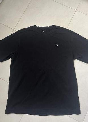 Футболка calvin klein розмір  м