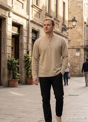 Чоловічий лонгслів-хенлі levi's (оригінал) у вінтажному стилі |