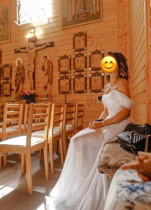 Продаю плаття і туфлі 2