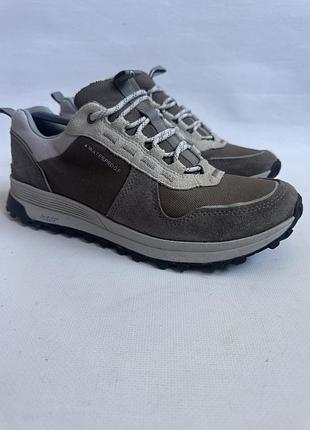 Трекінгові кросівки clarks waterproof