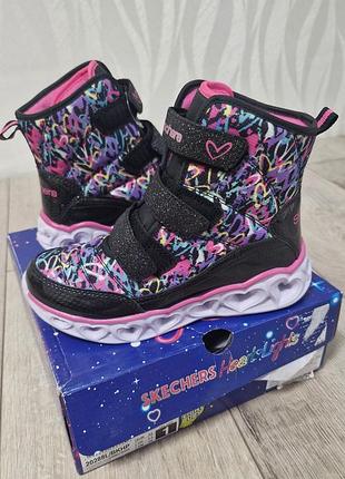 Нові демісезонні чобітки skechers 32р