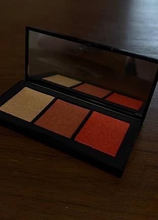 Nars hustle cheek palette 4