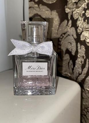Туалетна вода miss dior blooming bouquet, залишок ~10-15мл з 30 мл (з коробкою)