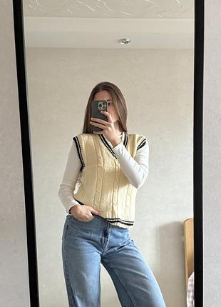Безрукавка вʼязана 2