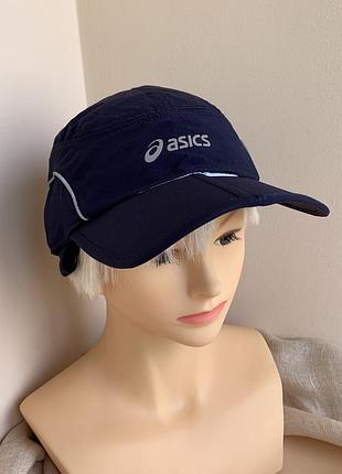 Бейсболка asics 2