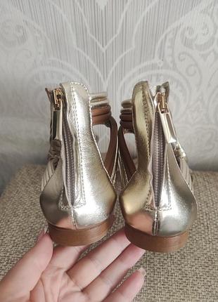 Босоніжки через палець bottega 5