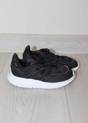 Adidas кроссовки на пене размер 26,5 (16см)